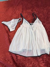 Victoria  s Secret Mesh 2-Piece Lingerie Sleep Set Sz S Floral Lace Feminine