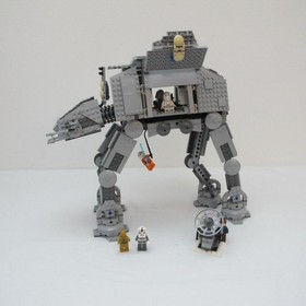 LEGO Star Wars 8129: AT-AT Walker. Complete with instructions and box