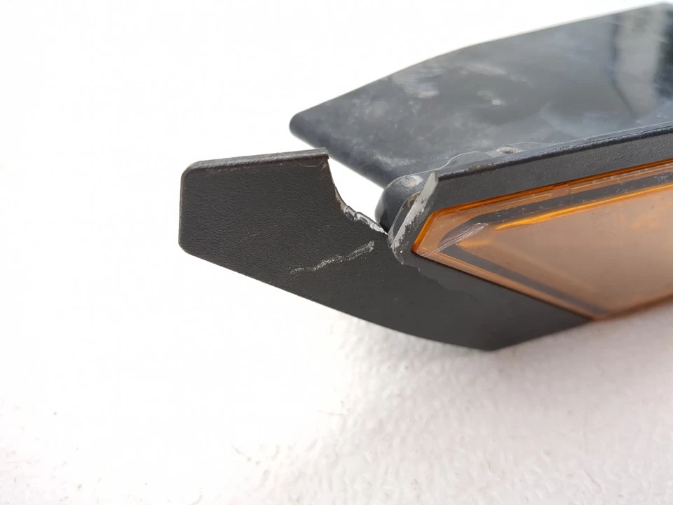 21-24 Polaris Slingshot S Right Turn Signal Flasher Indicator Light 2416249 - Image 2 of 4