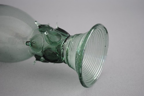 Vetro romano / vetro verde / strappo / altezza 16,5 cm diametro piede 7 cm / XX secolo - Foto 6 di 7