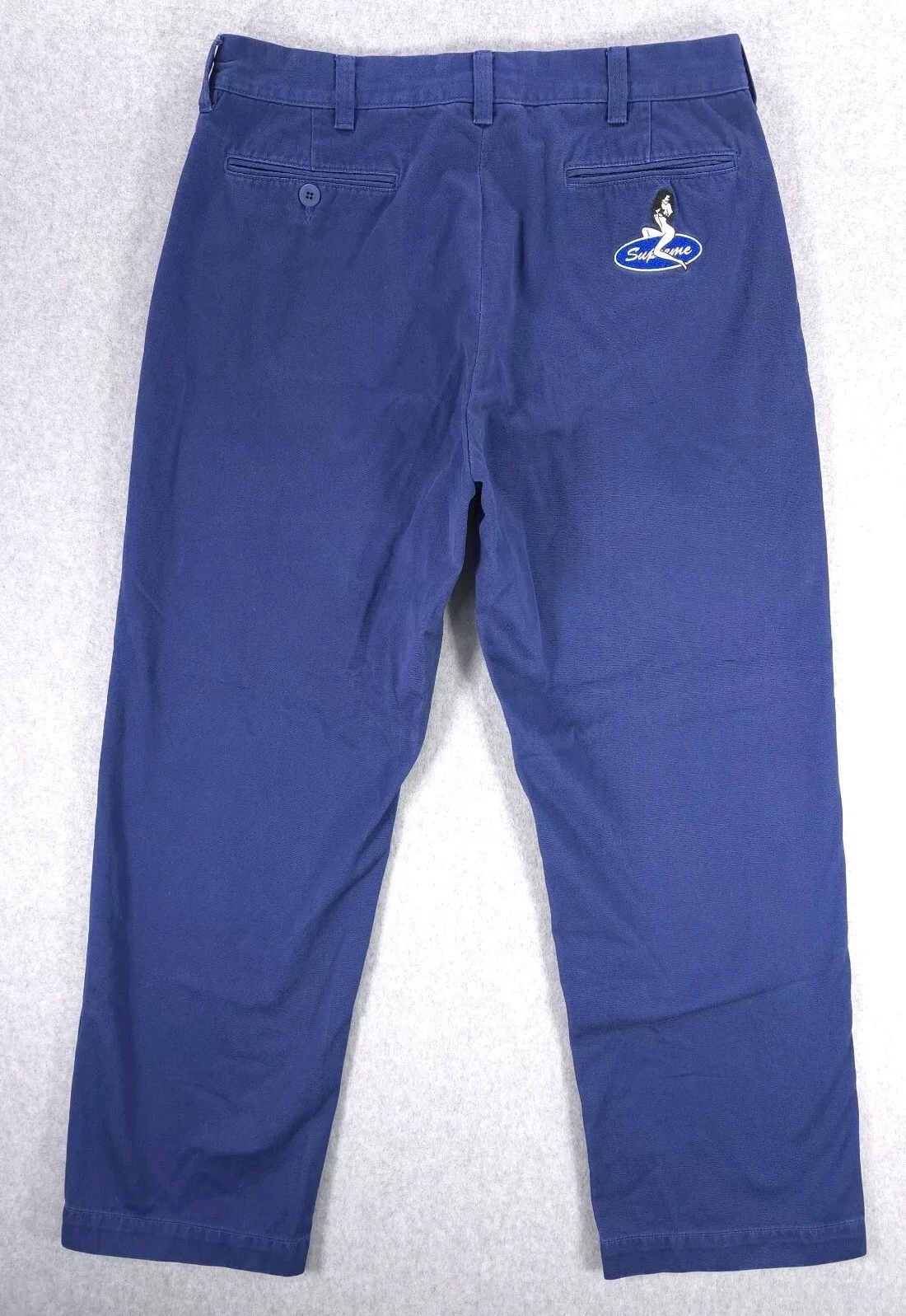 Pantalon de travail chino homme Supreme Pinup fille bleu coton sergé 32x28