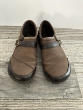 MERRELL Select Grip Slip On Shoes Char Brown Buckle Performance Women  s Size 7
