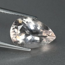 Morganite pale pink Beryl gemstone 2,81ct with certificate.