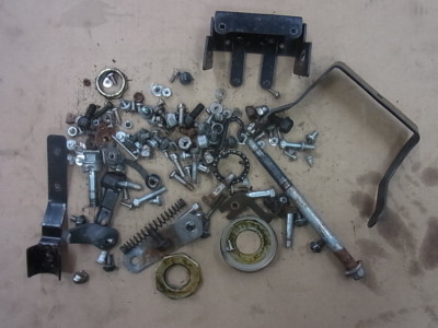 SACHS  PRIMA E  E-SCOOTER  ORIG. 1,4kg  KLEINTEILE + SCHRAUBEN  (17305)