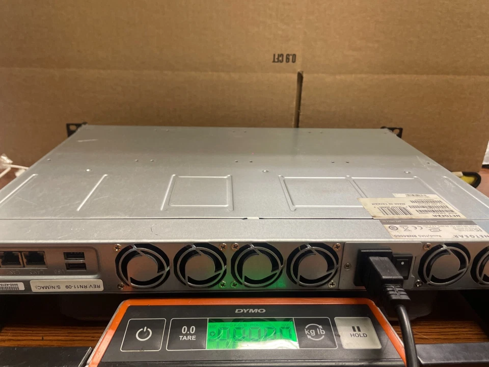 NETGEAR RNRX4410-100NAS READYNAS 2100- NO CADDIES/DRIVES - Image 3 of 3