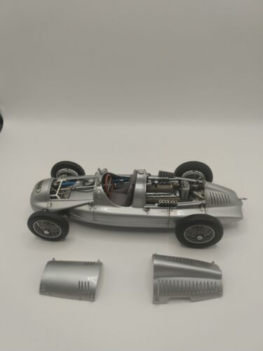 CMC 1/18 Auto Union Type D 1938-1939 Diecast Model Car Silver - Picture 10 of 19