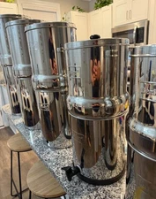 Berkey Stainless Steel Water Filtration System with Spigot And Priming Parts