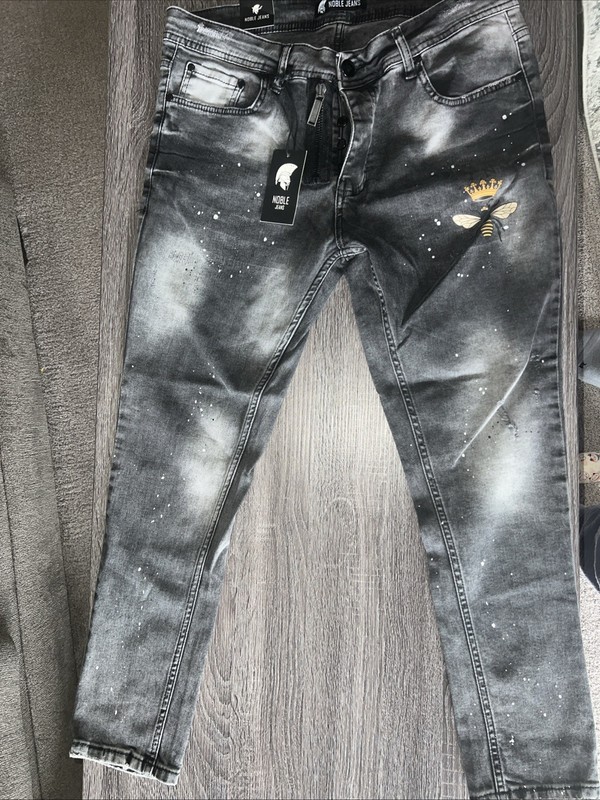 Bumble bee And Paint Splatter Noble Jean Men’s 36 Skinny Fit NWT