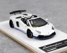 ZD FW 1:64 White Aventador LP700 Convertible LBWK Sport Model Diecast Resin Car