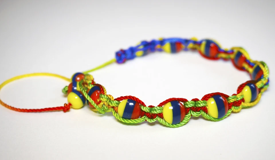 Pulsera Hecha a Mano por Artesanos Nativos Colombia Ecuador Venezuela Foto 4 de 4