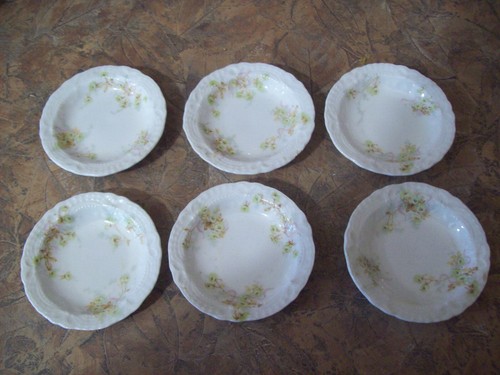 6 RARE Theodore Haviland Limoges BUTTER PATS Scalloped green Floral Scroll Bows - Picture 2 of 4
