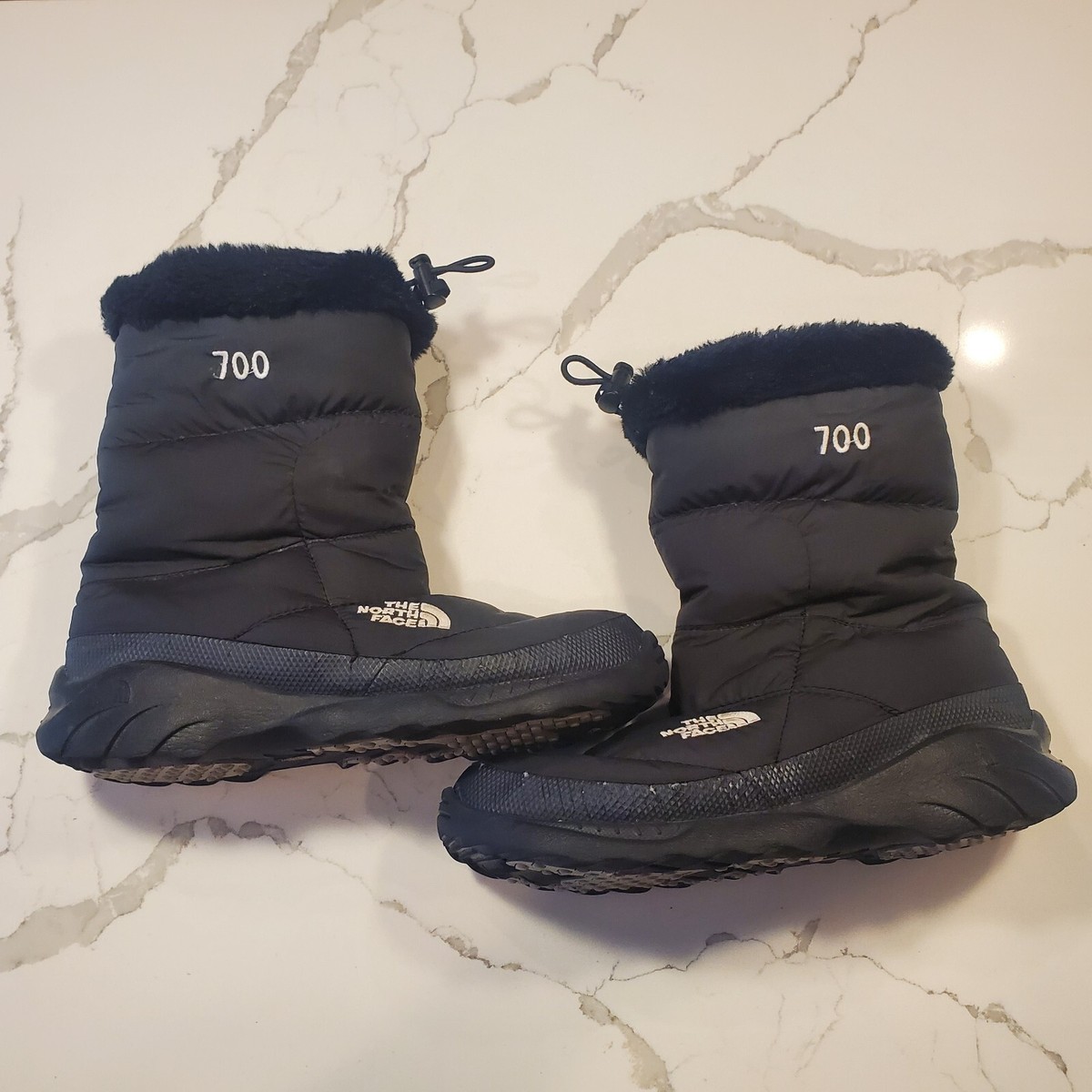 North Face 700 Boots Women Size 6.5 Goose Down Bootie Black North Face 700 Boots Women Size 6.5 Goose Down Bootie Black