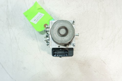 16 Harley Street Glide Touring FLHXS OEM ABS Brake Pump & Module 41100010A 1257 - Picture 7 of 16