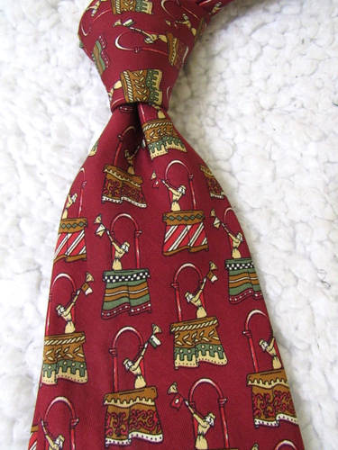 SALVATORE FERRAGAMO Men’s Red Designer Circus Trumpet 100% Silk Novelty Tie - Picture 3 of 6