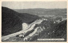 PENNSYLVANIA TURNPIKE WEST FROM EVERETT HOWARD JOHNSONS POSTCARD