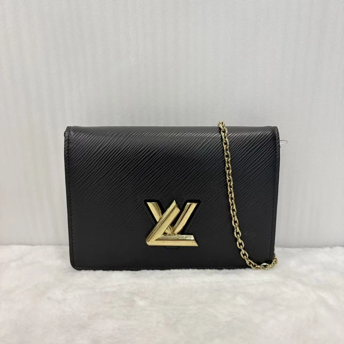 VUITTON チェーンミニバッグ Louis Vuitton Twist Mini for sale | eBay