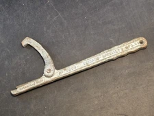Chicago Specialty MFG Co.  No. 3003 Malleable Iron Spanner Wrench Tools
