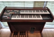 TECHNICS PIANO SX-E8L (MODEL) ELECTRONIC ORGAN. POWER SOURCE: 50/60HZ 90W USED