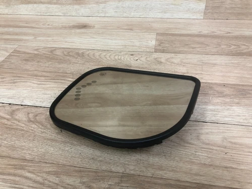 NISSAN ARMADA TITAN INFINITI QX56 OEM FRONT DRIVER SIDE DOOR MIRROR GLASS 04-07
