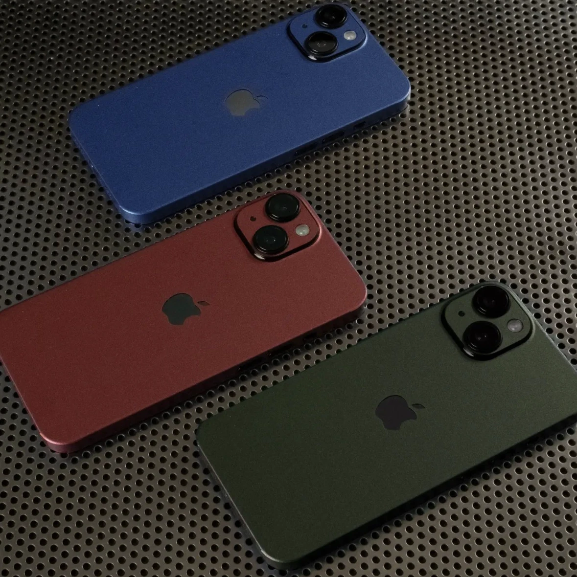 Pellicola Protettiva Posteriore E Laterale Per IPhone 12 Mini – 2 Pezzi, Colore Nero Opaco, Effetto Skin 3M – Protezione Fotocamera Inclusa - 3
