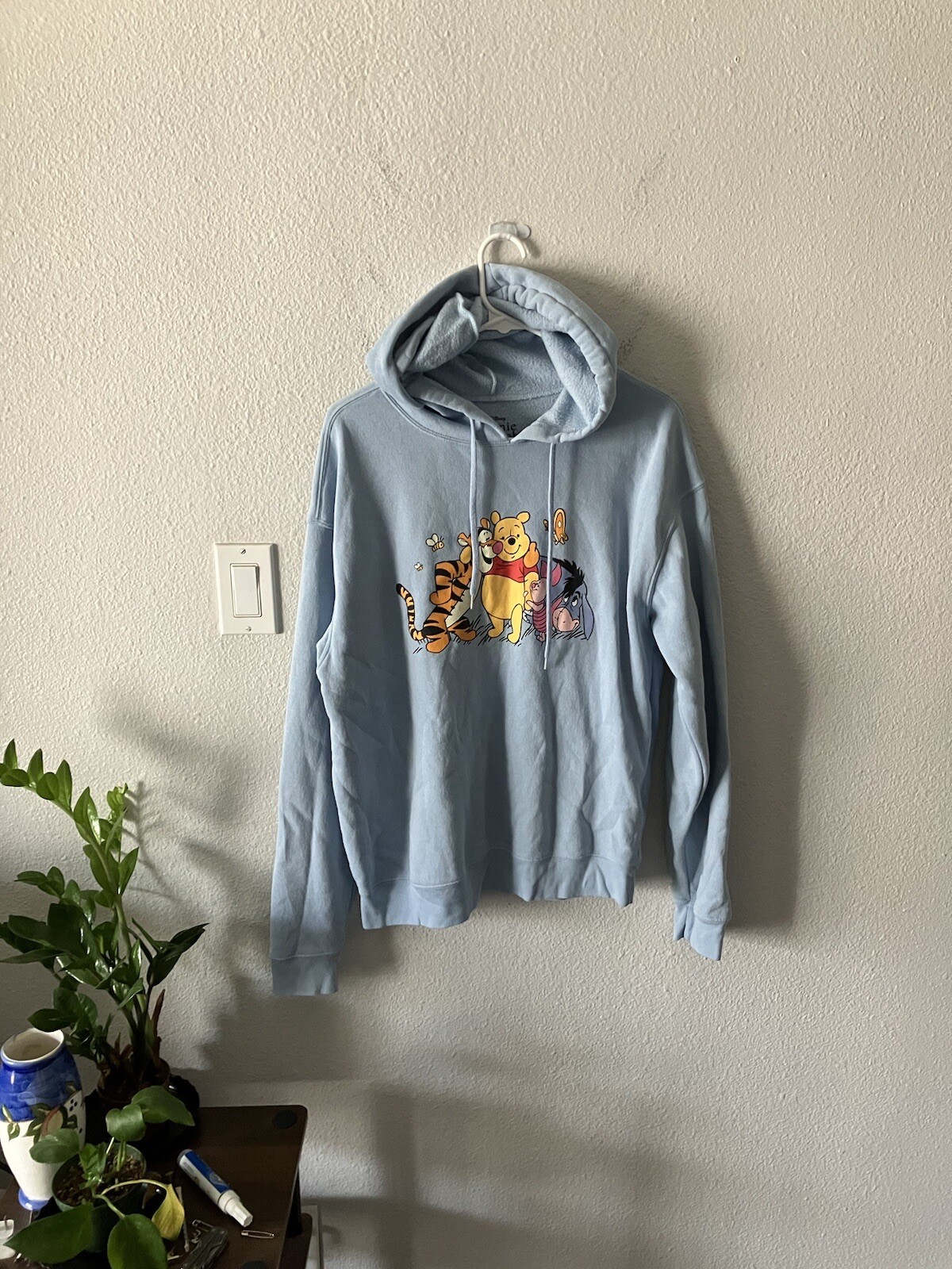 Picture 2 of 6