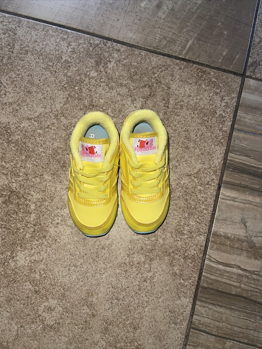 Reebok Classic Peppa Pig Colab Size infants Kids Leather Yellow