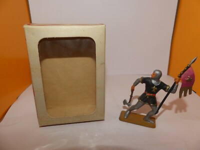 Figurine Starlux Moyen Âge Porte-Oriflamme Avec Cape – Réf 6113, Vintage