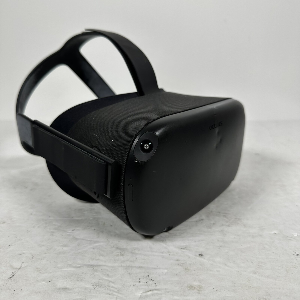 OCULUS QUEST 1 Headset Only Tested Works (No Controllers) READ