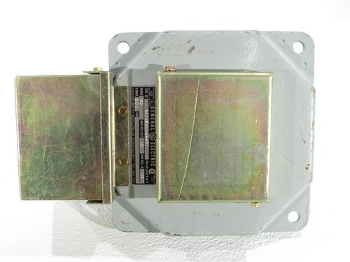 * GE 8070EA101AA457 RHEOSTAT 162 OHMS 600V - Picture 5 of 6