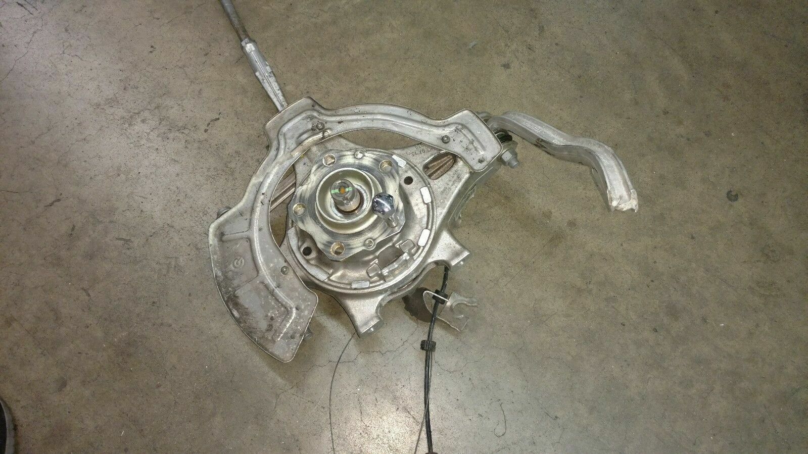 FERRARI 458 ITALIA F12 CALIFORNIA REAR RIGHT PASSENGER SIDE WHEEL HUB OEM 238471