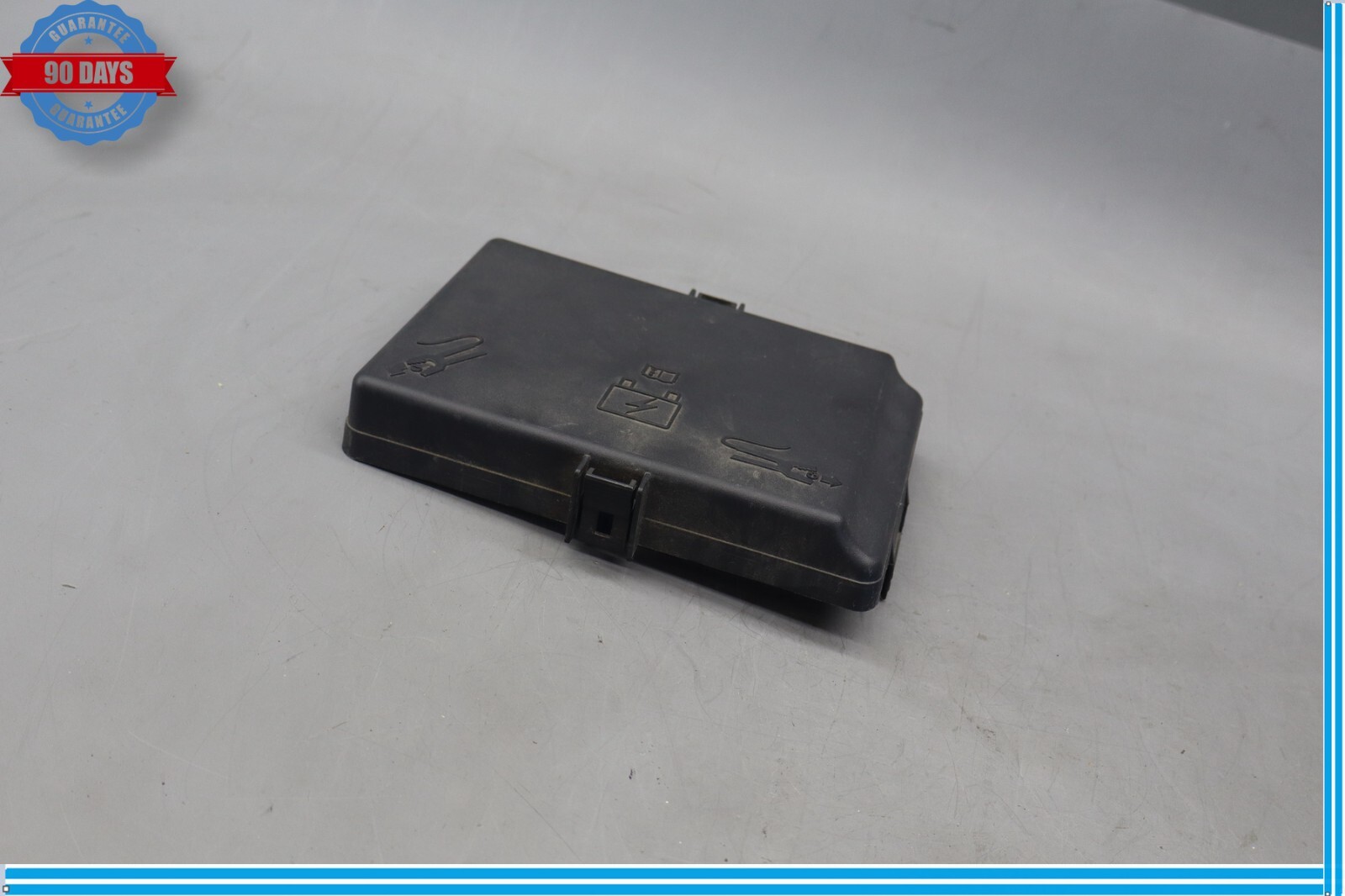 Maserati Ghibli 2014-2017 Front Fuse box cover