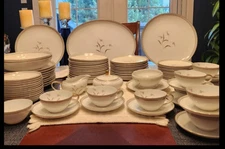 Beautiful Huge Dinnerware 92 Pcs By Jyoto Fine China Japan Audrey Pattern 8061