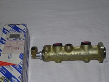 Maître-cylindre de frein Lancia DELTA