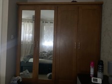 oak mirrored wardrobe and chest of drawers set