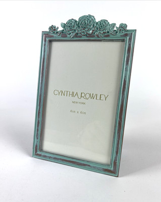 Cynthia Rowley New York Picture Frame Distressed Green Metal Flower Design 4 X 6