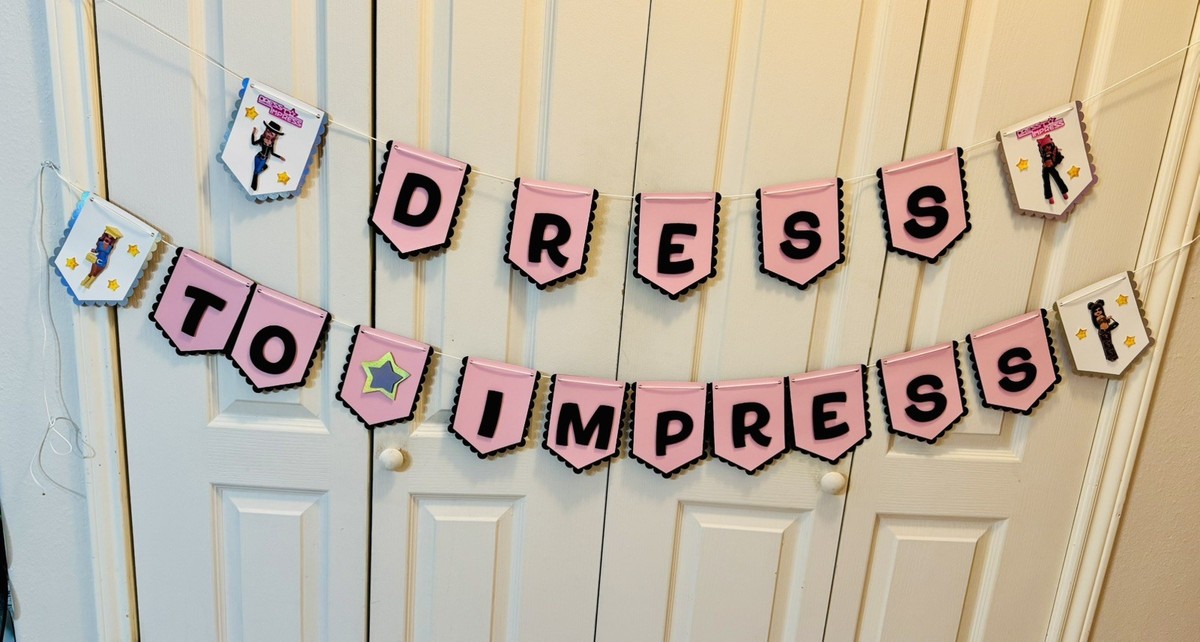 Dress To Impress Girls Roblox birthday banner | eBay