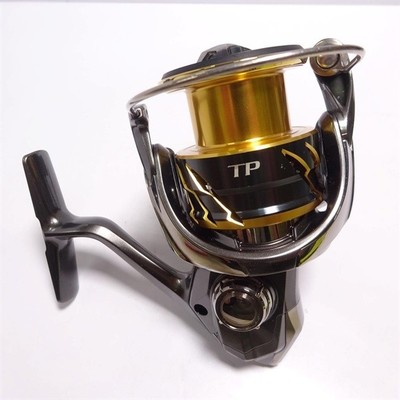リール SHIMANO 20TWIN POWER C3000XG Amazon.com : SHIMANO 20 Twin Power C3000XG : Sports & Outdoors