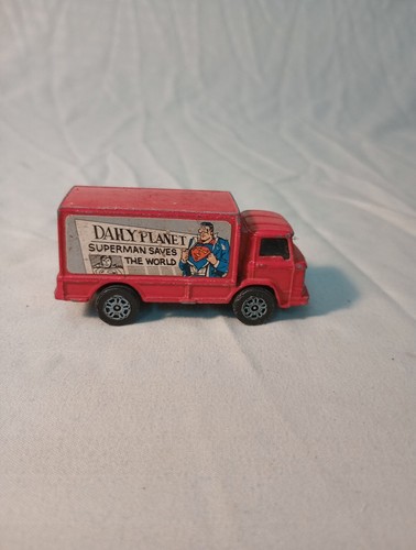 VINTAGE CORGI JR. GT. BRITAIN LEYLAND TERRIER DAILY PLANET SUPERMAN - Picture 2 of 8