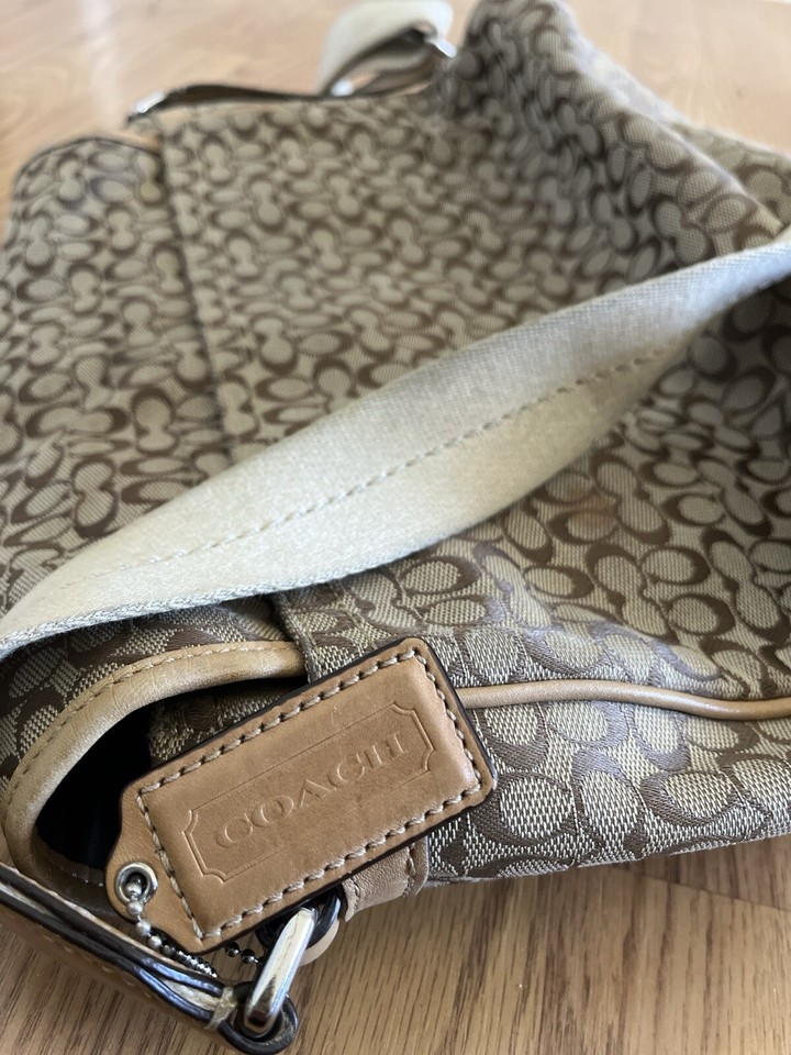 Coach Crossbody Messenger Bag Signature Jacquard E1069F70283 Tan