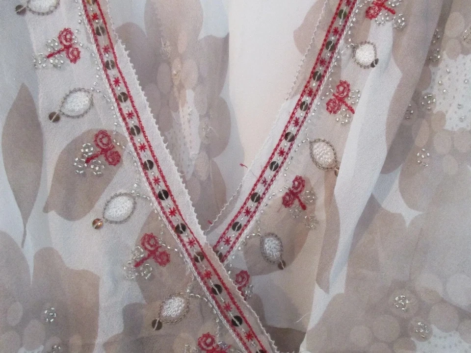 Coast women's Pure Silk glamorous "Coffee and Cream" sequinned blouse size 10 - Image 2 of 4