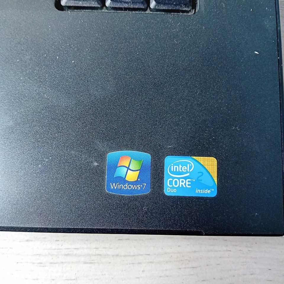 DELL VOSTRO 1520 LAPTOP - NOT TESTED FOR SPARES OR REPAIRS FOR PARTS RARE - Image 2 of 4