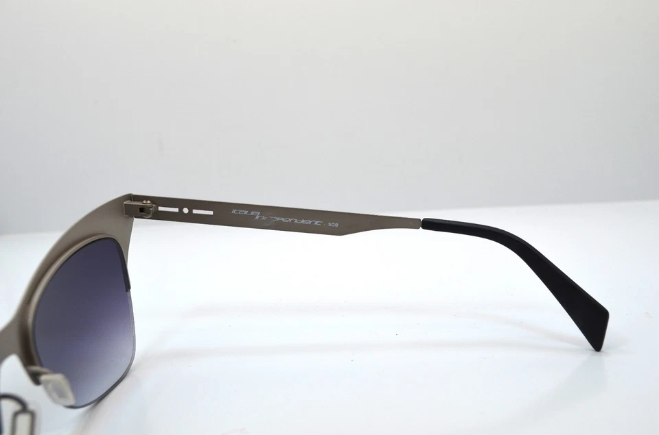 NEW AUTHENTIC ITALIA INDEPENDENT 0504/075.075 SUNGLASSES - Image 3 of 4