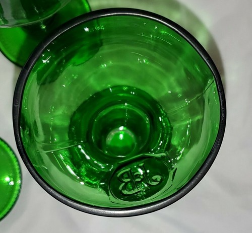 J & B Scotch -Set of 4-Unusual Green Glasses - Picture 7 of 7