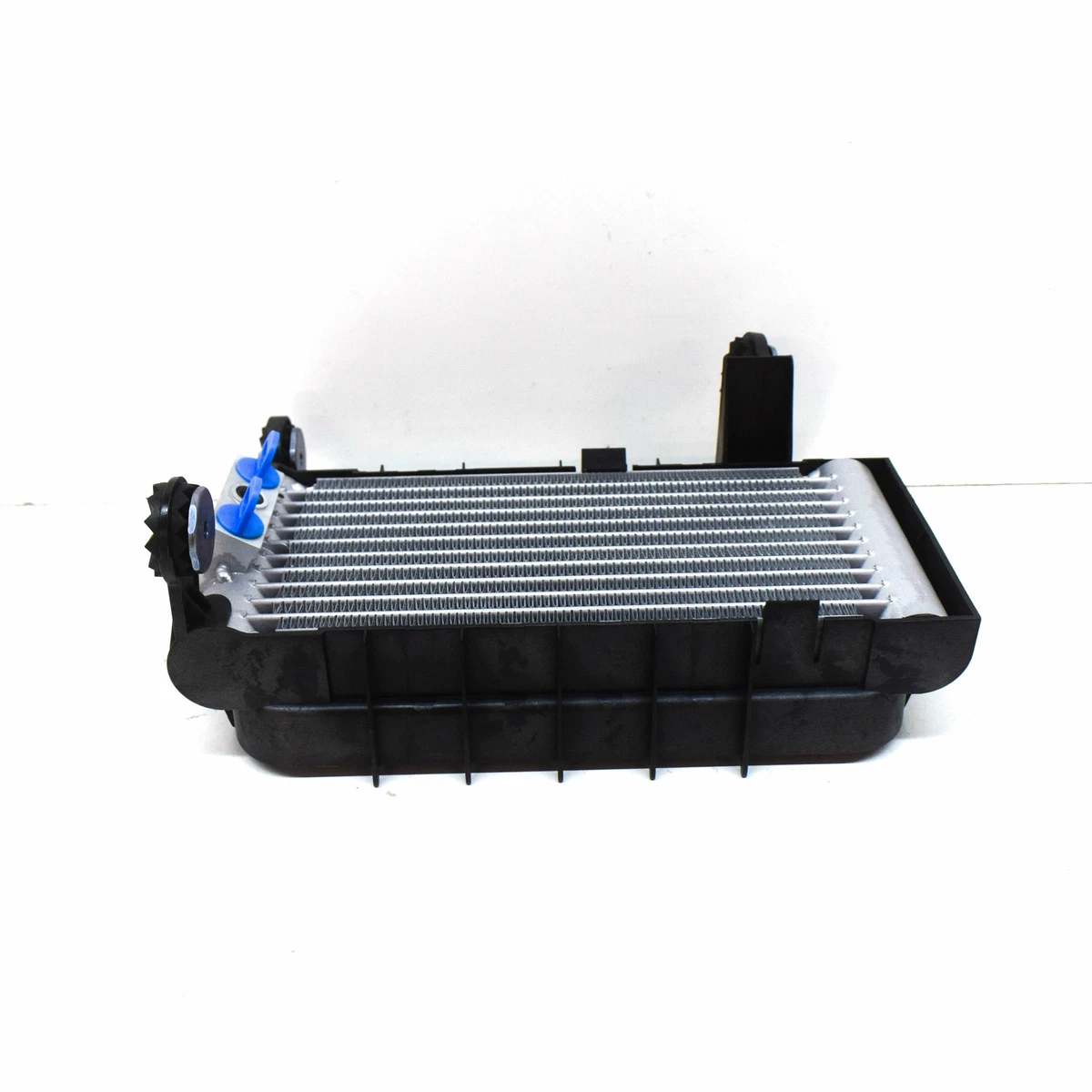 BMW Z4 Roadster E89 Engine Oil Cooler 17217585717 NEW GENUINE | eBay