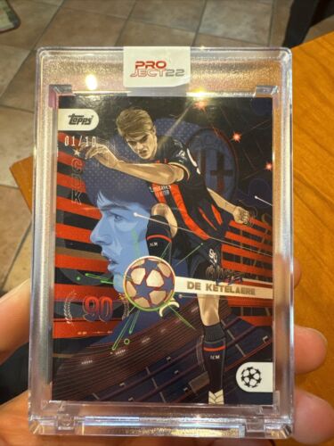 PARALLEL 01/10 DE KETELAERE (AC Milan) By V. Aseo Signature TOPPS Project 22 - Foto 1 di 11