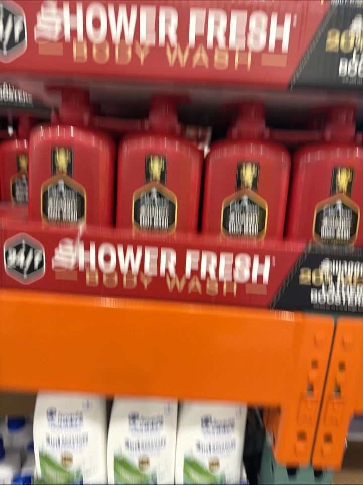 Old Spice Swagger Body Wash 33.4 液量盎司泵 4 包雪松淋浴新鲜 — 第 2/4 张图片