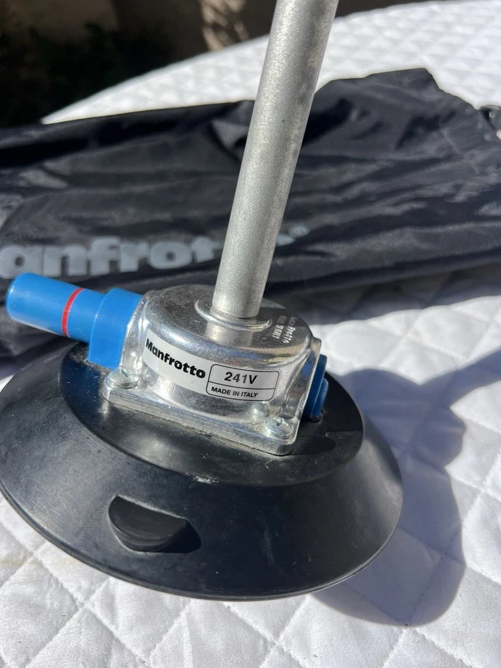 Manfrotto 241V Suction Grip With Camera Video Support - Image 3 of 4