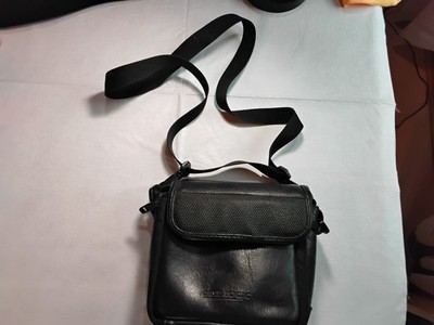 Case Logic Camera Bag Medium Black with strap  Strap. NICE