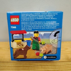 Lego 7566 City FARMER Dog Pig New Retired 