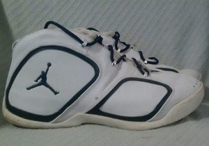 jordan team basketball shoes